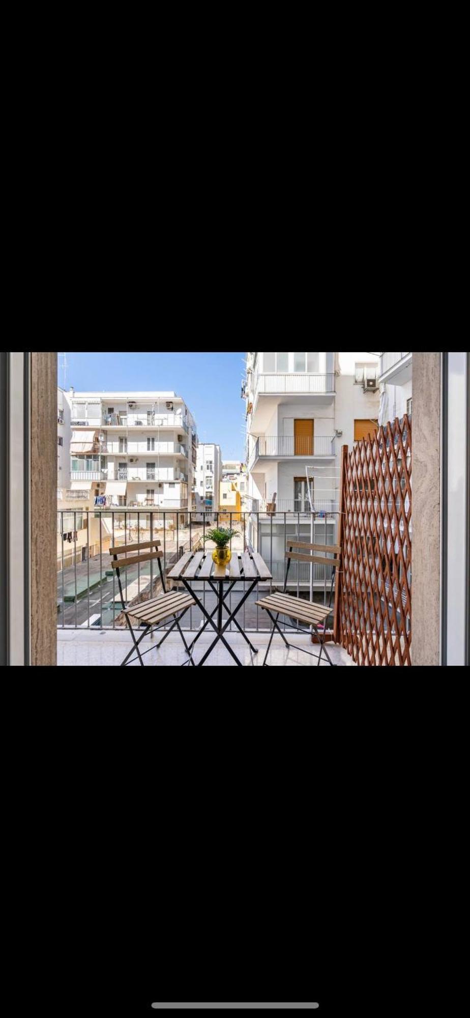 Miki'S Home - Central Rooms Bari Exterior foto