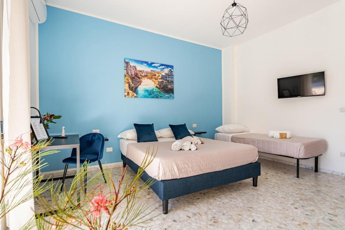 Miki'S Home - Central Rooms Bari Exterior foto